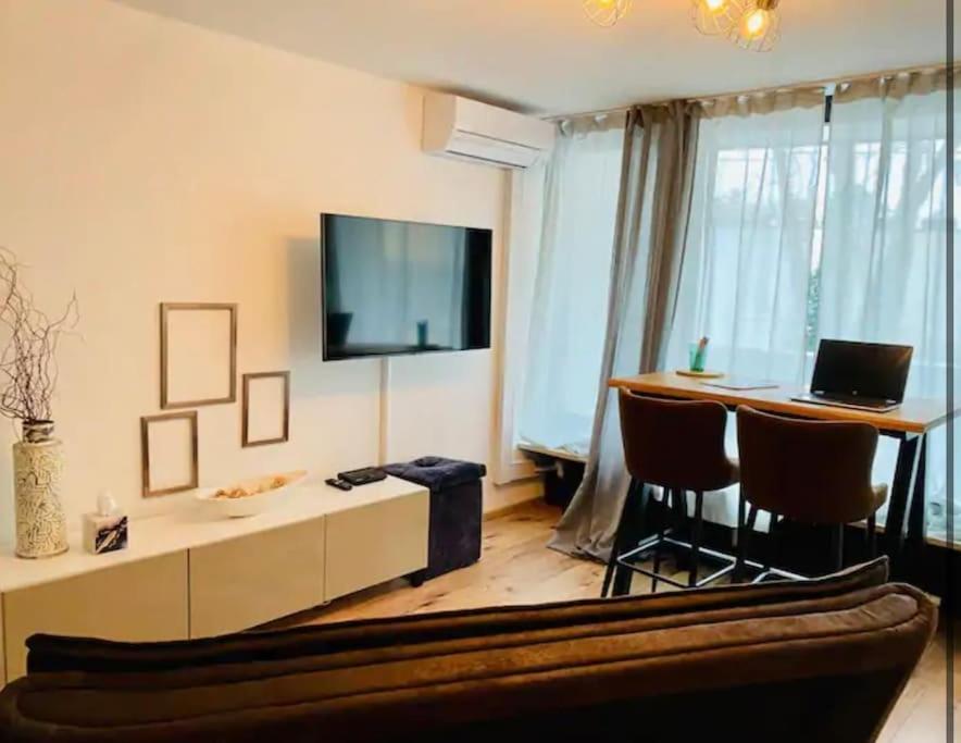 City Flat 8 Ingolstadt Bagian luar foto