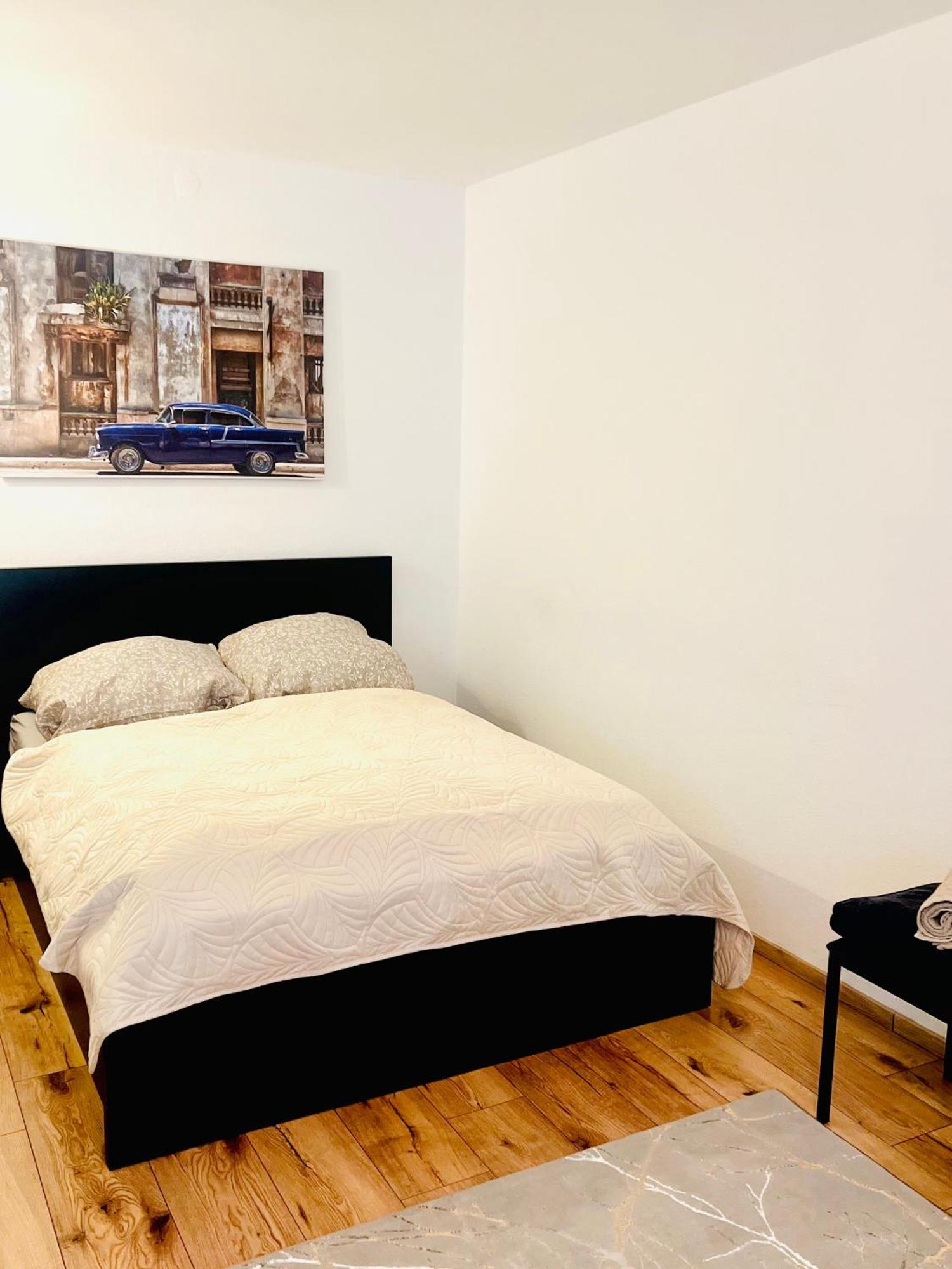 City Flat 8 Ingolstadt Bagian luar foto